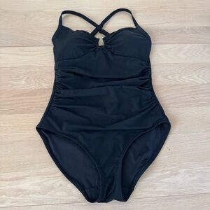 SHAPELLX U-Ring Cut Out Shaping Swimsuit Black Women’s Medium NEW